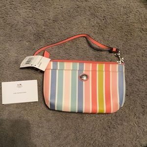 Brand new coach clutch